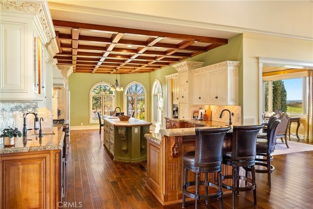 5315 El Pomar Drive, Templeton, CA 93465