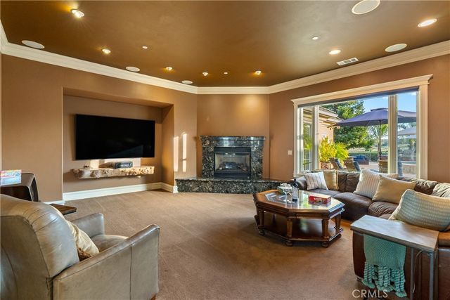 5315 El Pomar Drive, Templeton, CA 93465