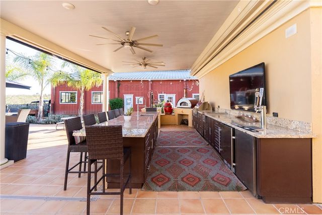 5315 El Pomar Drive, Templeton, CA 93465