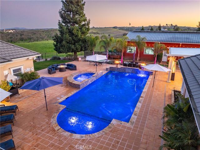 5315 El Pomar Drive, Templeton, CA 93465