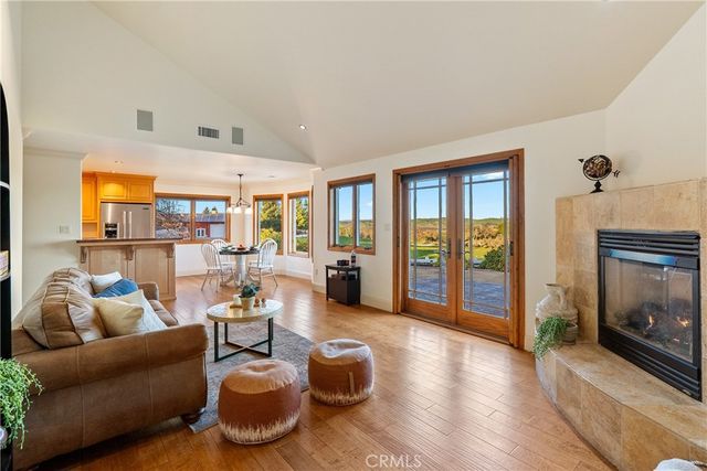 5315 El Pomar Drive, Templeton, CA 93465