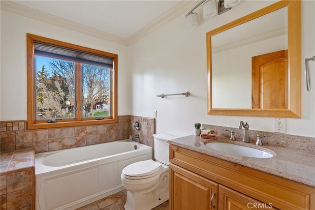 5315 El Pomar Drive, Templeton, CA 93465