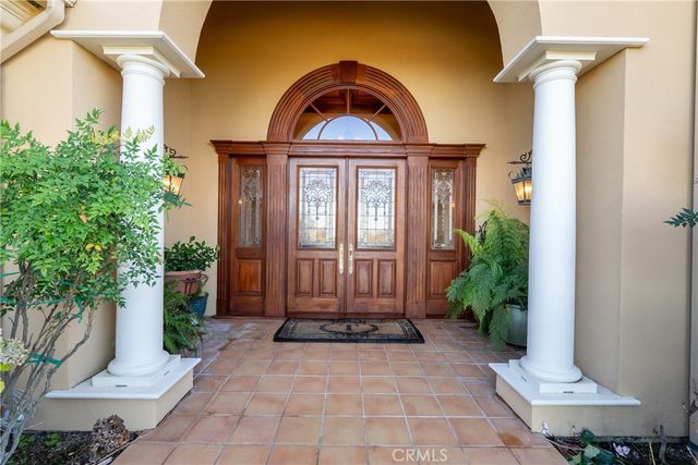 5315 El Pomar Drive, Templeton, CA 93465