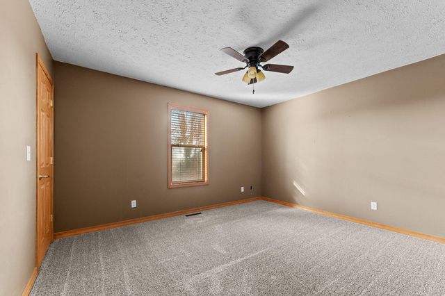 275 Diana Drive, Ozark, MO 65721