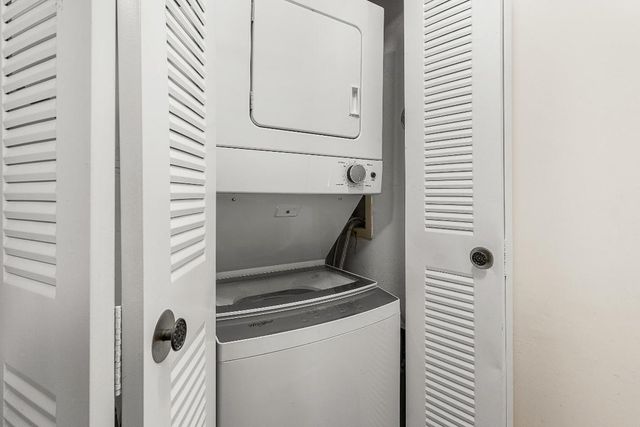 6626 Via Regina, Boca Raton, FL 33433