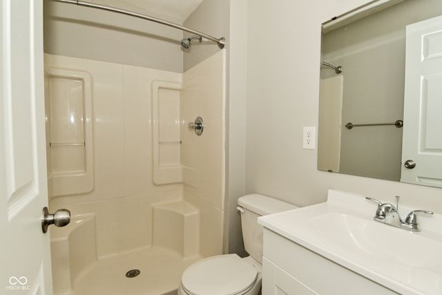 1691 Roosevelt Drive, Greenfield, IN 46140