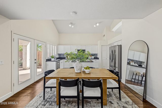 10102 E OLLA Avenue, Mesa, AZ 85212
