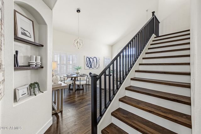 10102 E OLLA Avenue, Mesa, AZ 85212