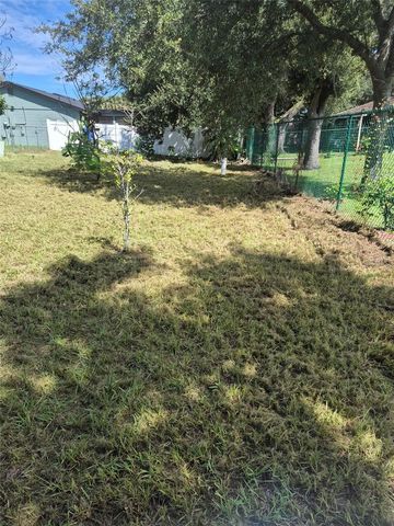 255 GARDENIA ROAD, Kissimmee, FL 34743