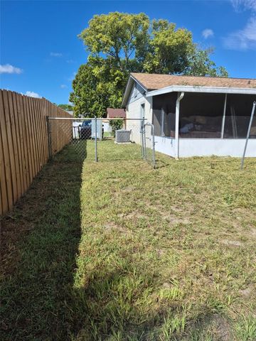 255 GARDENIA ROAD, Kissimmee, FL 34743