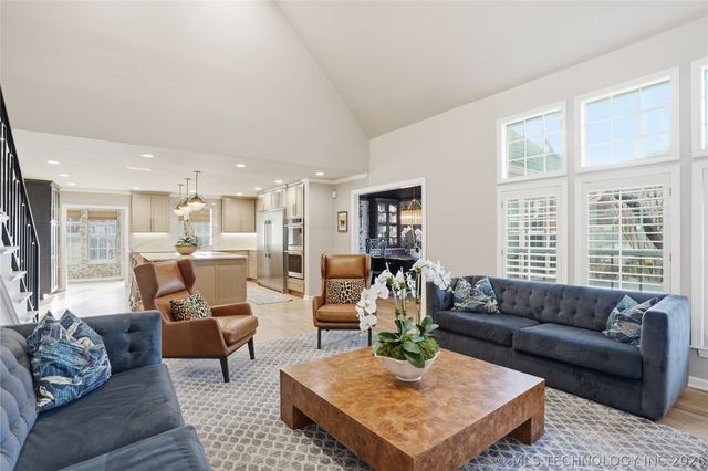 5818 E 101st Place, Tulsa, OK 74137