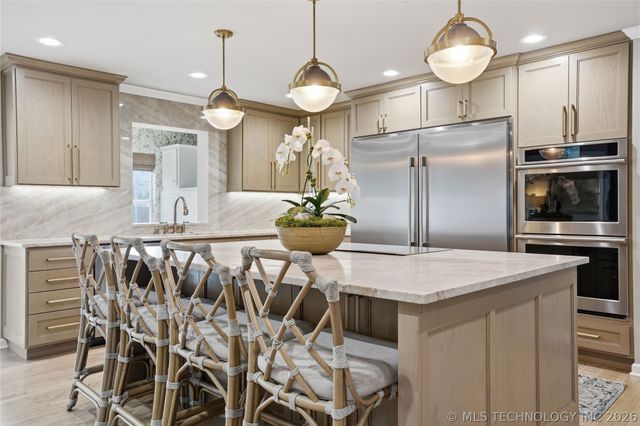 5818 E 101st Place, Tulsa, OK 74137