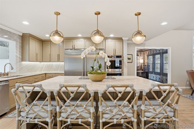 5818 E 101st Place, Tulsa, OK 74137