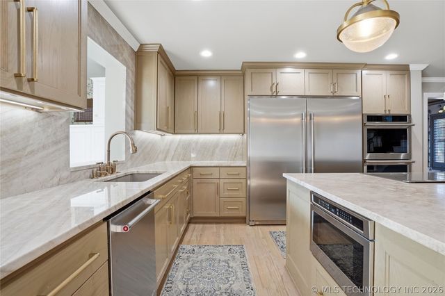 5818 E 101st Place, Tulsa, OK 74137