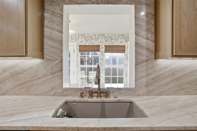 5818 E 101st Place, Tulsa, OK 74137