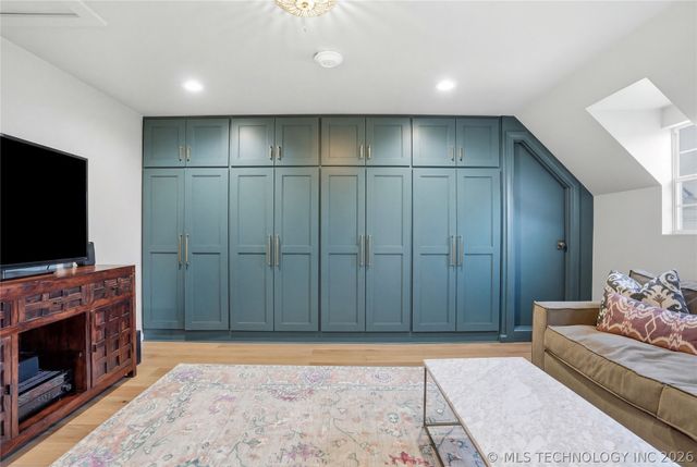 5818 E 101st Place, Tulsa, OK 74137