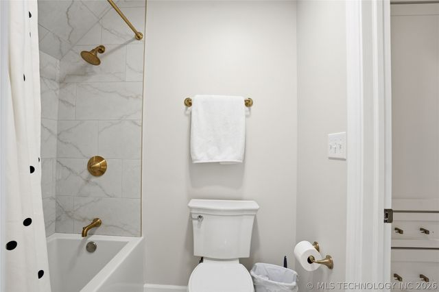 5818 E 101st Place, Tulsa, OK 74137