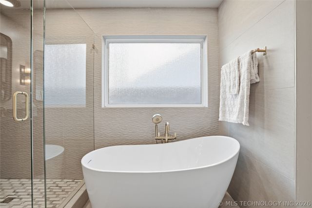 5818 E 101st Place, Tulsa, OK 74137