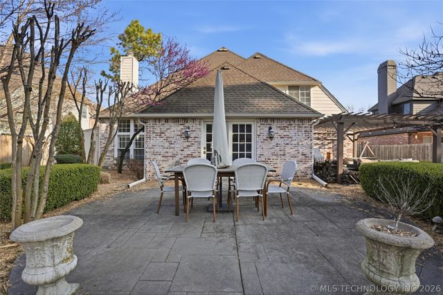 5818 E 101st Place, Tulsa, OK 74137