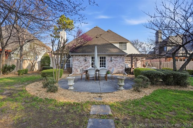 5818 E 101st Place, Tulsa, OK 74137