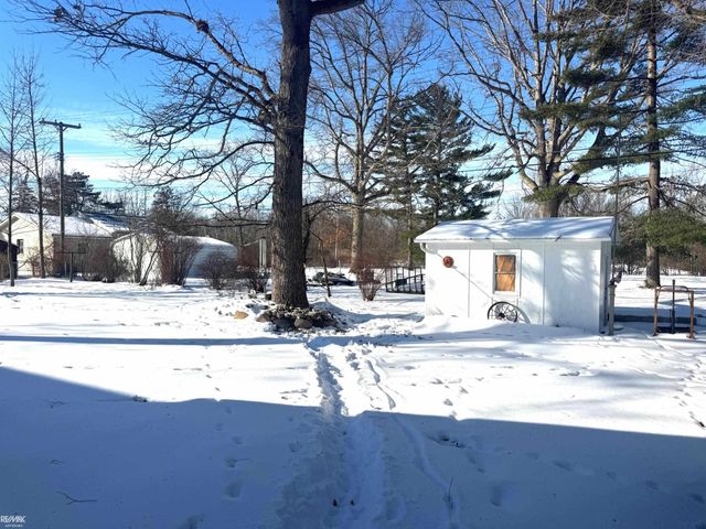 1674 Georgia Avenue, Marysville, MI 48040