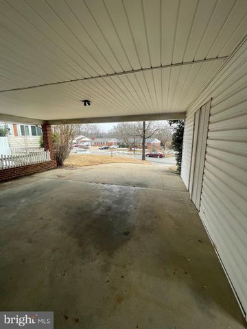 7206 SHEFFIELD DR, Temple Hills, MD 20748