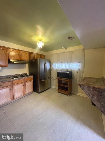 7206 SHEFFIELD DR, Temple Hills, MD 20748