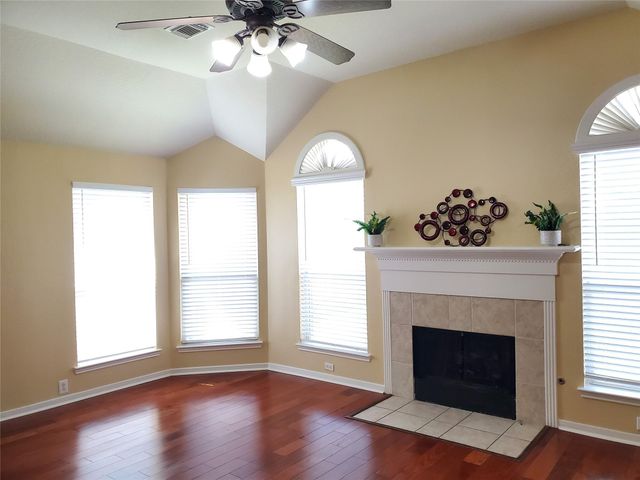 2502 Suncreek Lane, Pearland, TX 77584