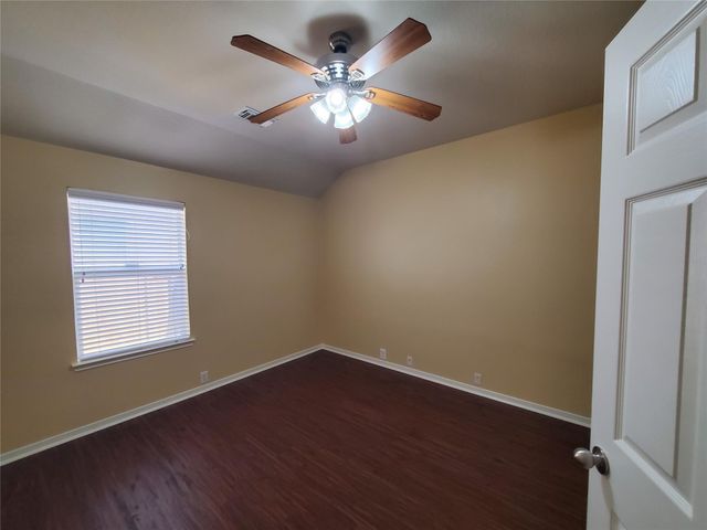 2502 Suncreek Lane, Pearland, TX 77584