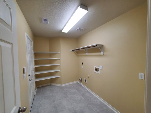 2502 Suncreek Lane, Pearland, TX 77584