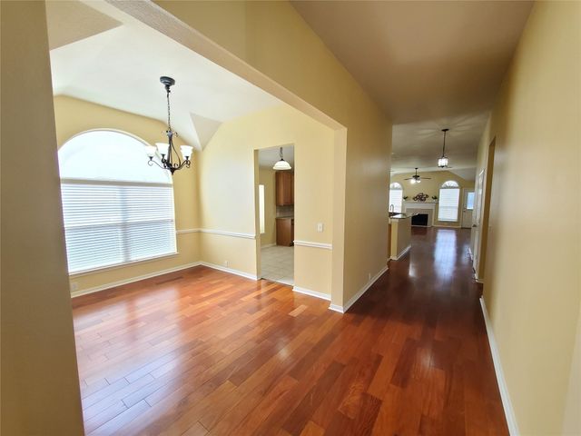 2502 Suncreek Lane, Pearland, TX 77584