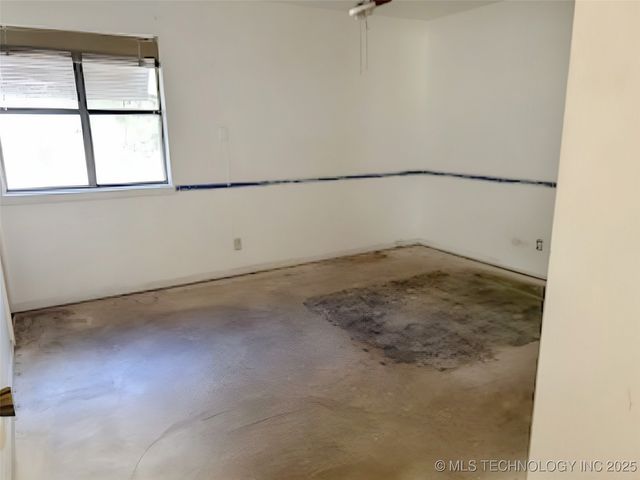 319 B SW, Ardmore, OK 73401