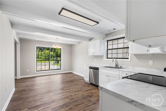 2217 Iris Street, Savannah, GA 31406