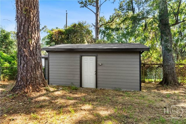 2217 Iris Street, Savannah, GA 31406