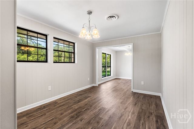 2217 Iris Street, Savannah, GA 31406