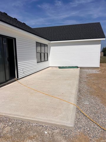 92 S 425 West, Huntington, IN 46750