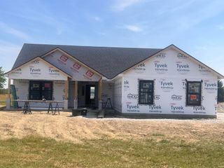 92 S 425 West, Huntington, IN 46750