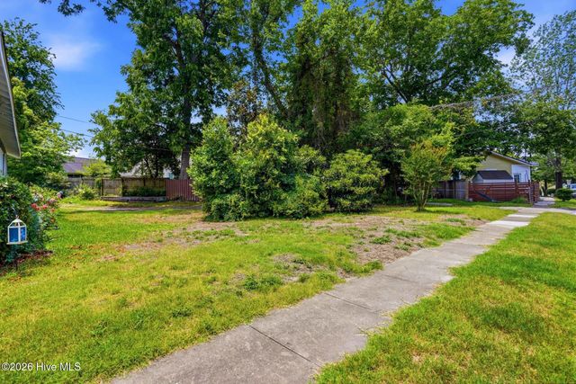Lot 13r Pender Avenue, Wilmington, NC 28403