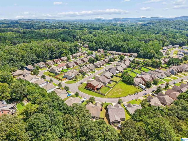 932 VALLEY CIRCLE, Leeds, AL 35094
