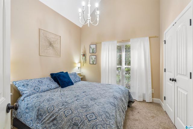932 VALLEY CIRCLE, Leeds, AL 35094