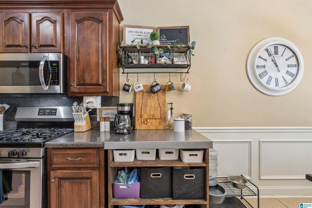 932 VALLEY CIRCLE, Leeds, AL 35094