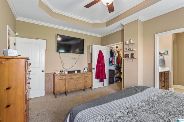 932 VALLEY CIRCLE, Leeds, AL 35094