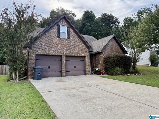 932 VALLEY CIRCLE, Leeds, AL 35094