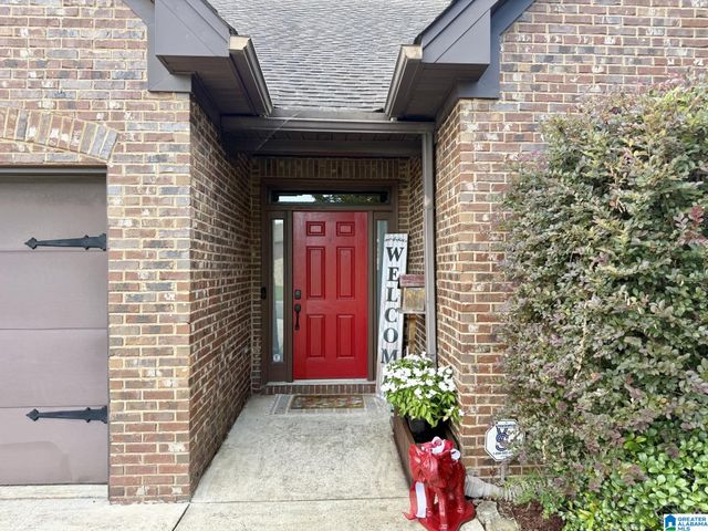 932 VALLEY CIRCLE, Leeds, AL 35094