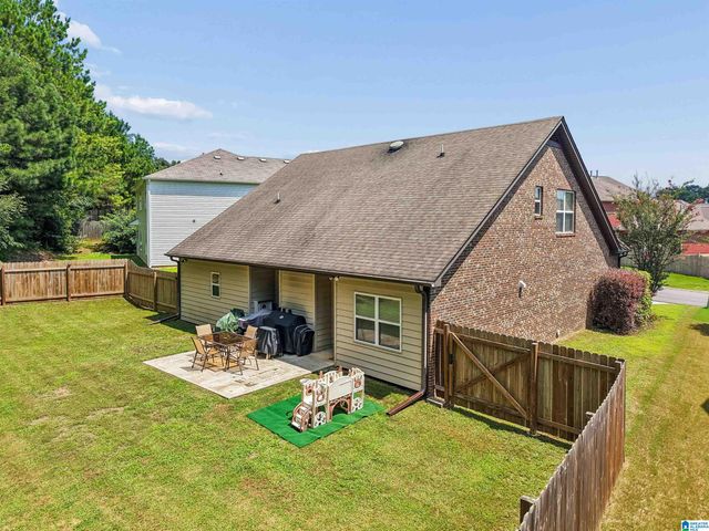 932 VALLEY CIRCLE, Leeds, AL 35094