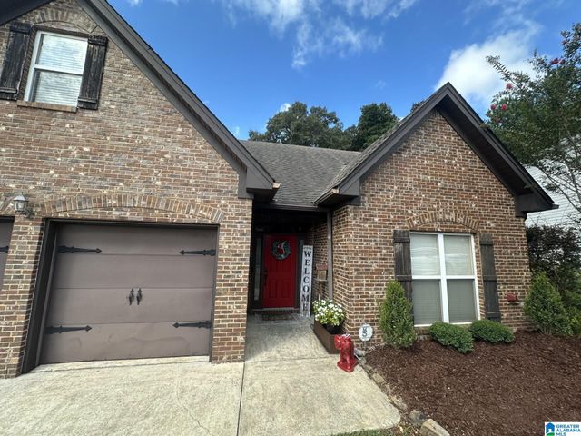 932 VALLEY CIRCLE, Leeds, AL 35094