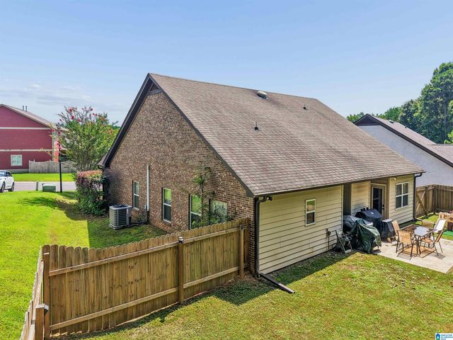 932 VALLEY CIRCLE, Leeds, AL 35094