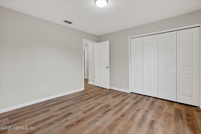 9614 MAYVILLE Drive E, Jacksonville, FL 32222