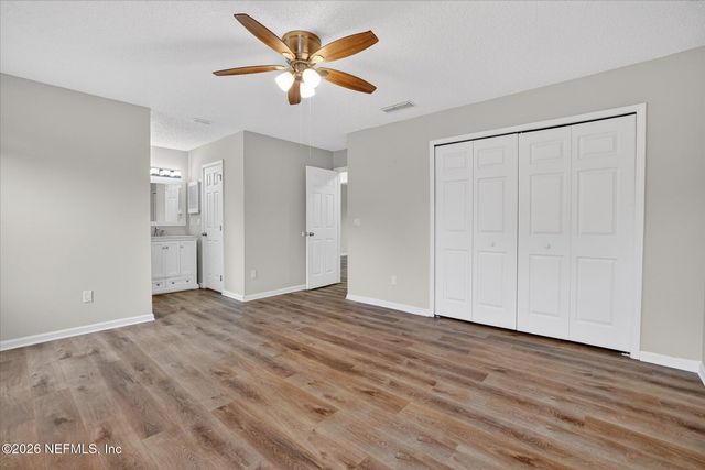 9614 MAYVILLE Drive E, Jacksonville, FL 32222