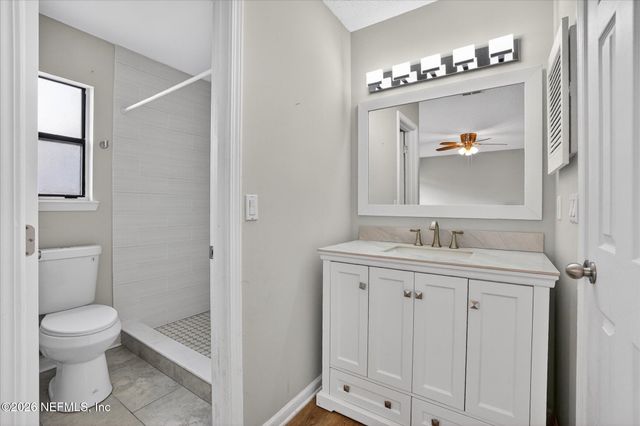 9614 MAYVILLE Drive E, Jacksonville, FL 32222